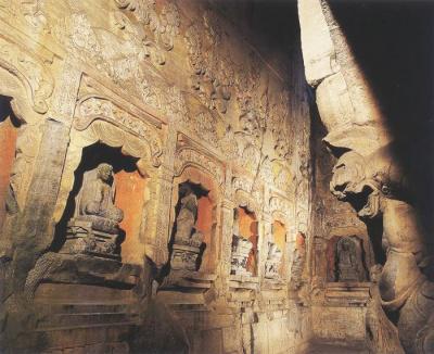 河北邯郸:响堂山石窟—北响堂石窟第九窟南通道塔形列龛(北齐)