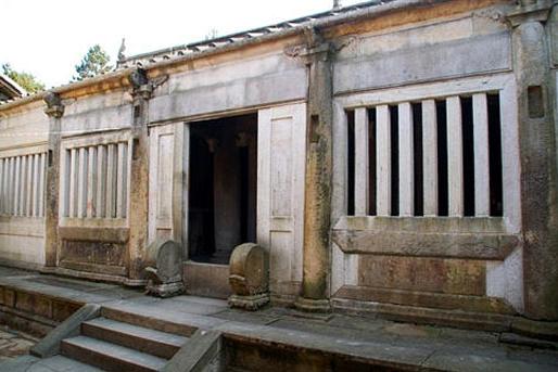 全国重点文物保护单位:宝山寺大殿