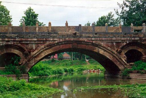 ȫ���ص����ﱣ����λ��С����