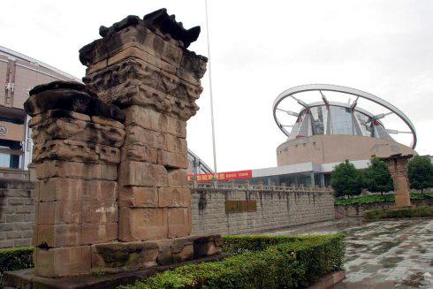 全国重点文物保护单位:平阳府君阙