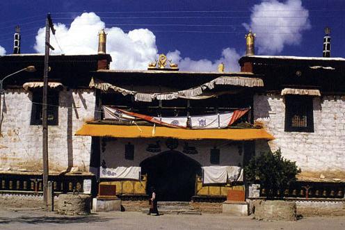 ȫ���ص����ﱣ����λ��������