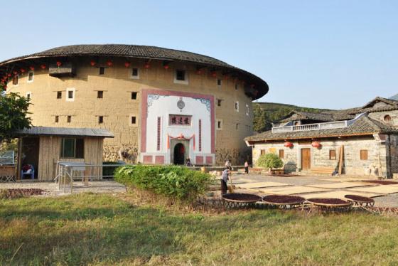 �������ݣ���Զ¥