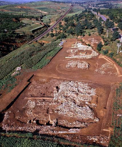 ȫ���ص����ﱣ����λ��ţ������ַ