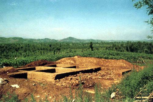 全国重点文物保护单位:西寨遗址—发掘现场