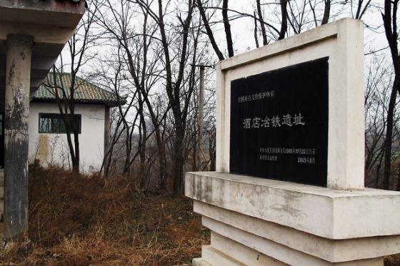 ȫ���ص����ﱣ����λ���Ƶ�ұ����ַ