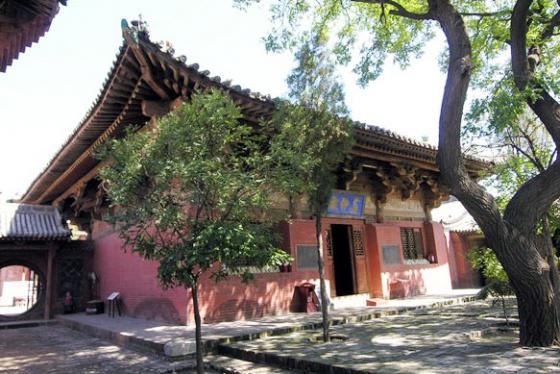 全国重点文物保护单位:镇国寺—万佛殿