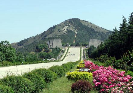 ���������У�Ǭ��