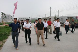 ����̨��