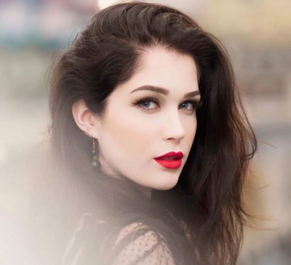 ��ܽ�ա���������Evelyn Claire��