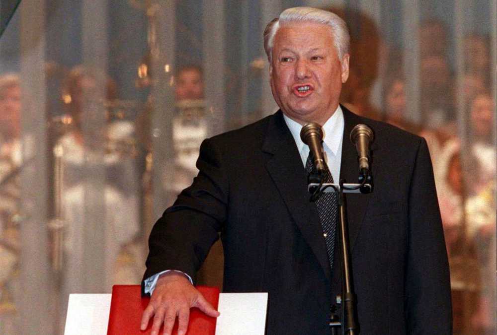 第一任：叶利钦（1991年12月-2000年1月）
