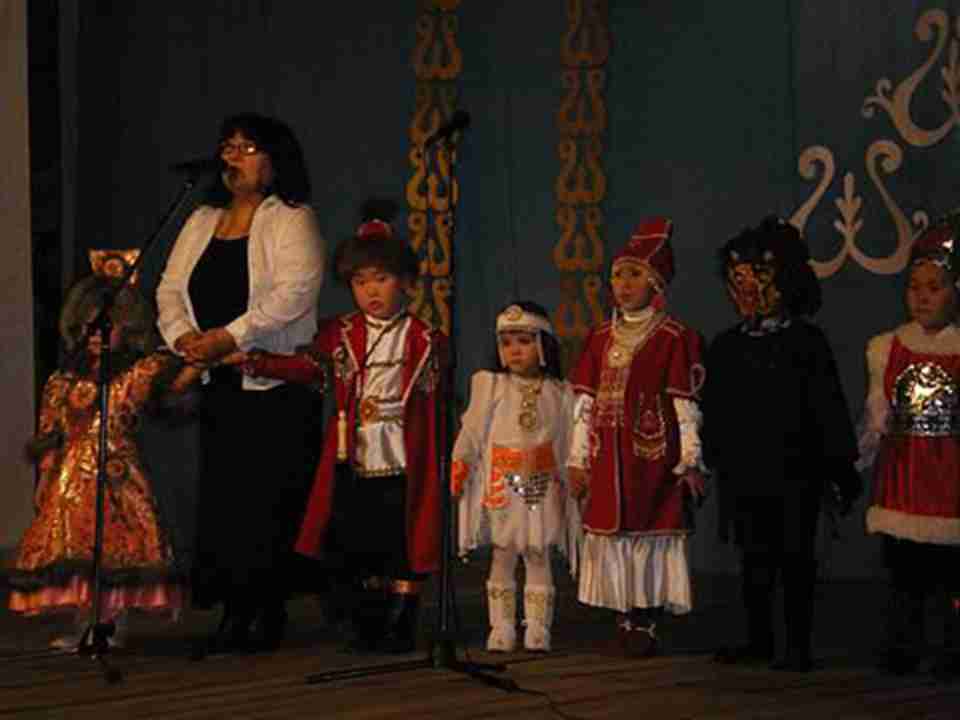 ����ʫ���ſ�������Ҫ��ʫ����ʽ�����н����Ĺ���