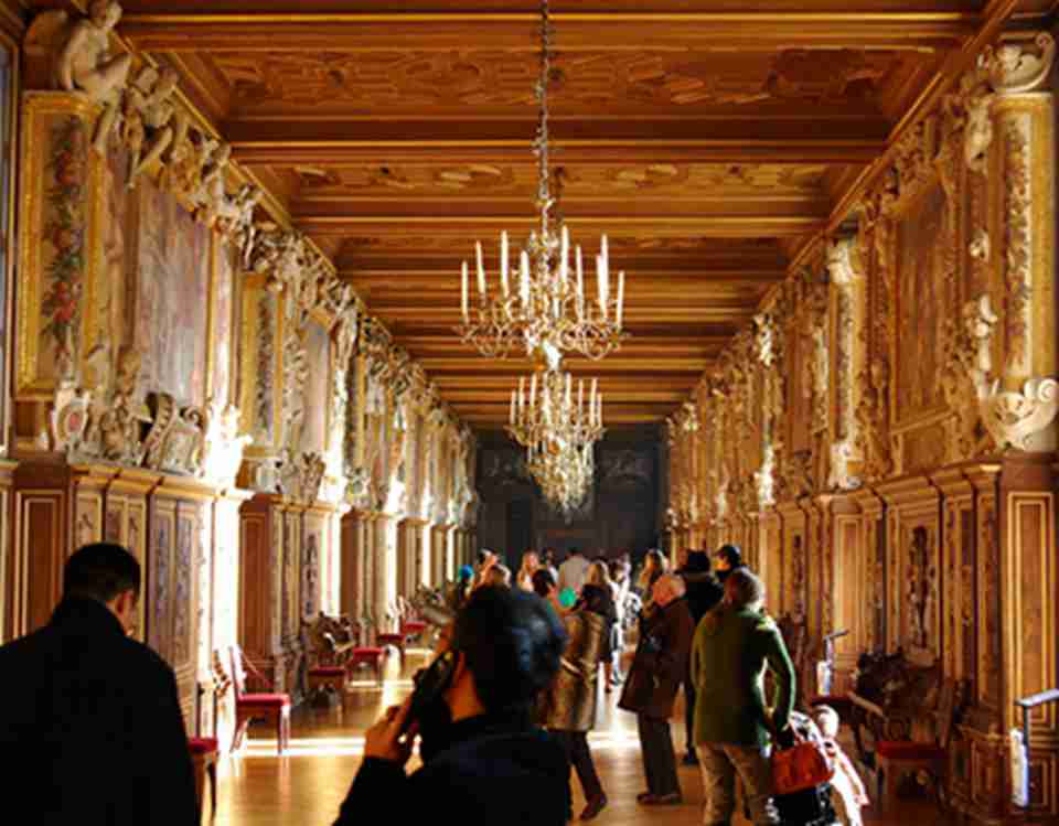 �㵤��¶����һ��������������Ŀ�ĵء�