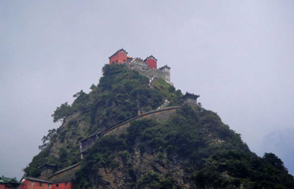 ����������������ǵ��䵱ɽ