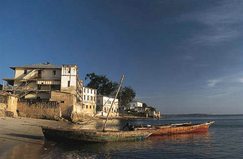 ɣ���Ͷ���������100������Ҫ�ĳ��е�����֮��