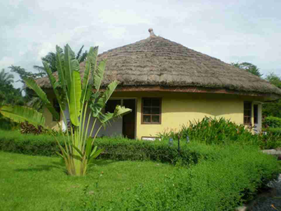 ��ɢ�ٵ�����ͳ�ķ��ݽ������鲼�侳�ڸ����ط�