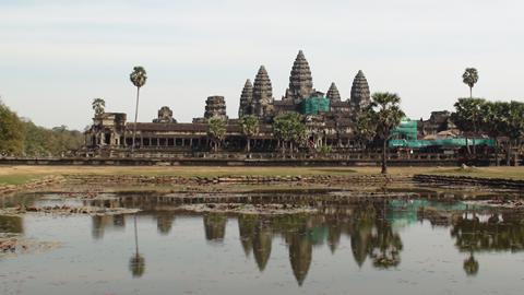 ���޸���������һ������265�׵���ʯɽ��