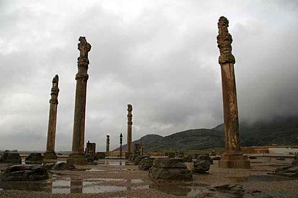 ��˹����˹����Ȼ֮������ò������֮���������������ڻ���һ��