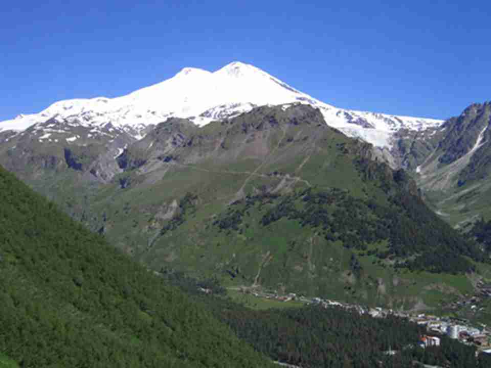 ���߼���ɽ�Ǳ��������ο͵�����