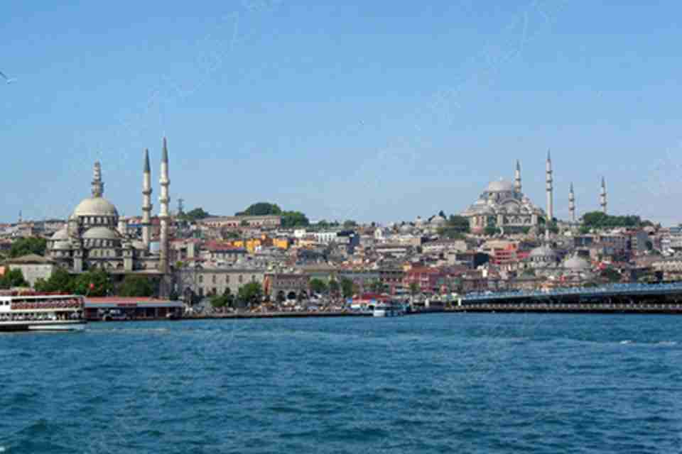 ��˹̹������ʷ�������滷ˮ��һ���ǳ�ǽ