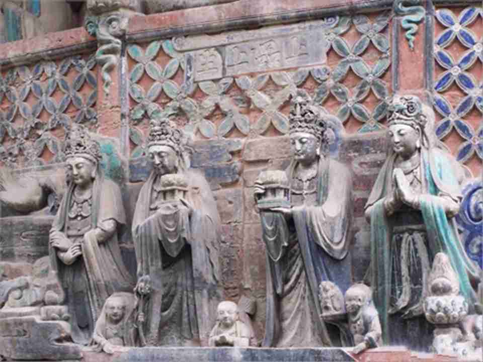 ������ʯ��֮�磬ȫ����40�ദʯ�̣������5����