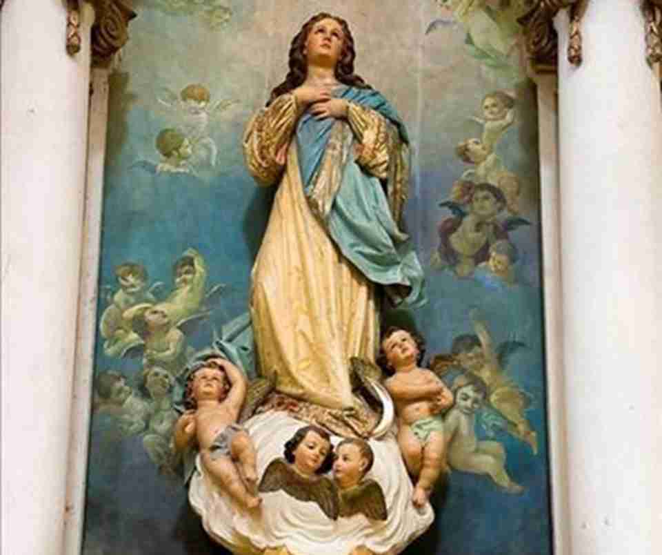 �հ�������ʷ���� Ů����