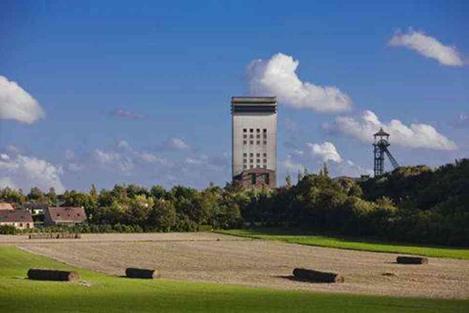 �ɿ������ַ��֤��ŷ�޹�ҵʱ������