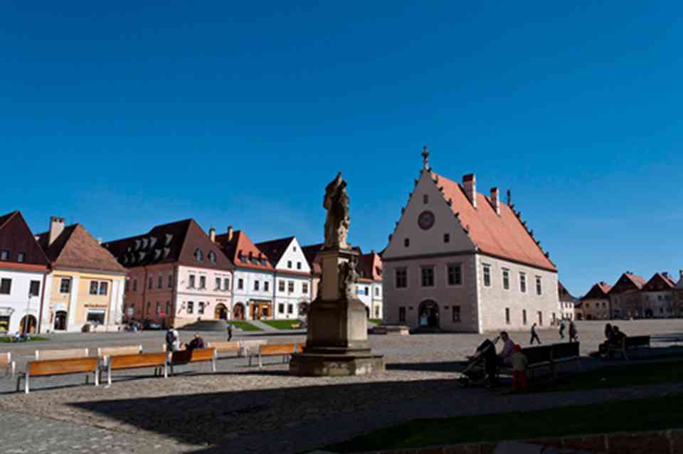 ���������������佨�����δ���ܹ���Ϊ�ƻ�