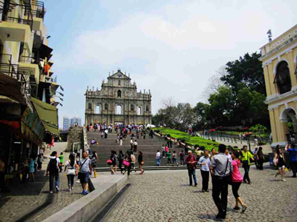 �����ڵĽ����󲿷���������õر���򱣳���ԭ�еĹ���