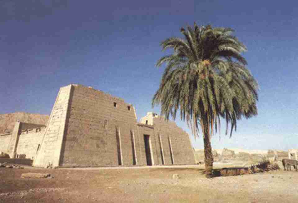 �ױ�˹���ǹŰ����߶���������ʷ��֤