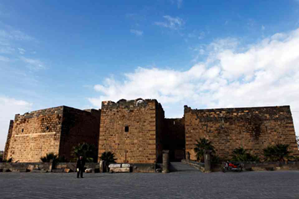 ��˹���ųǵľ�ɫ���Ͽ��ɳĮ��������ֵ�ƽԭ��Ȼ��ͬ