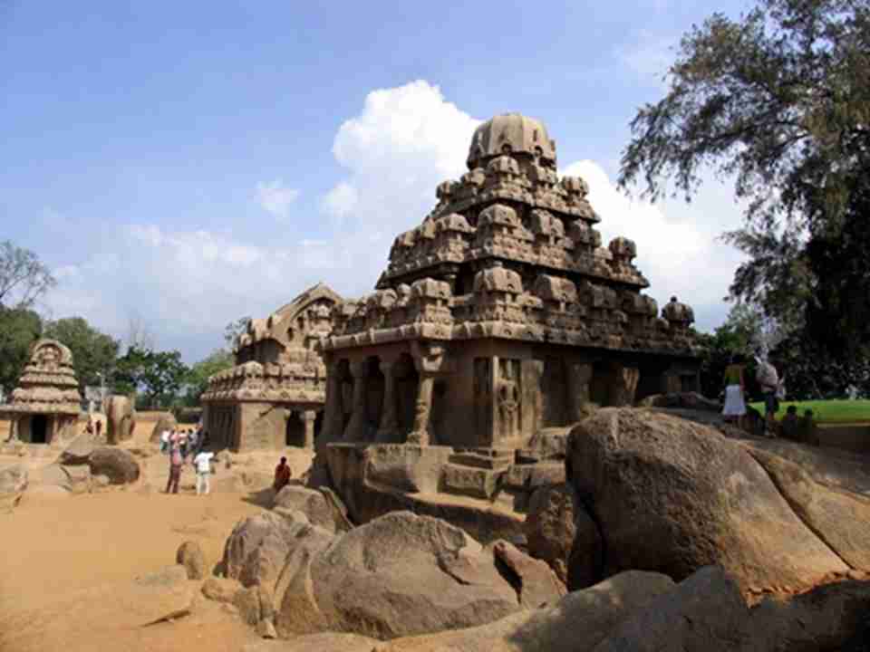 ���������ض���ֱ����ʯͷ�ϵ�̳����ģ����ڵ��ⶼ������ϸ�ĵ��