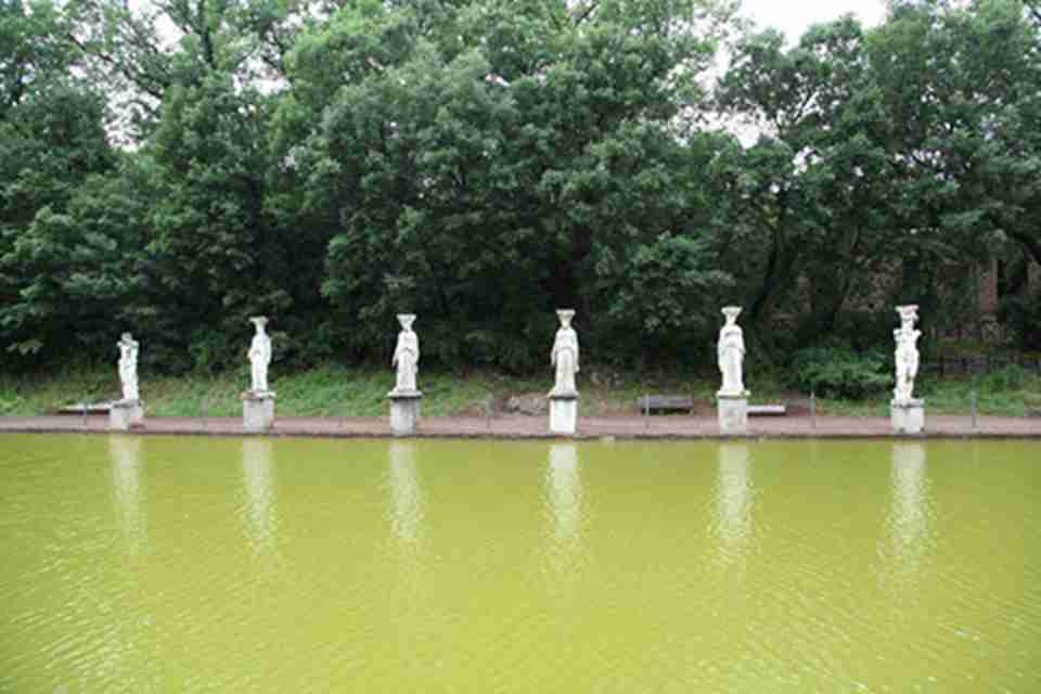 ������������Ϊ������ŷ��԰���ṩ�˵䷶