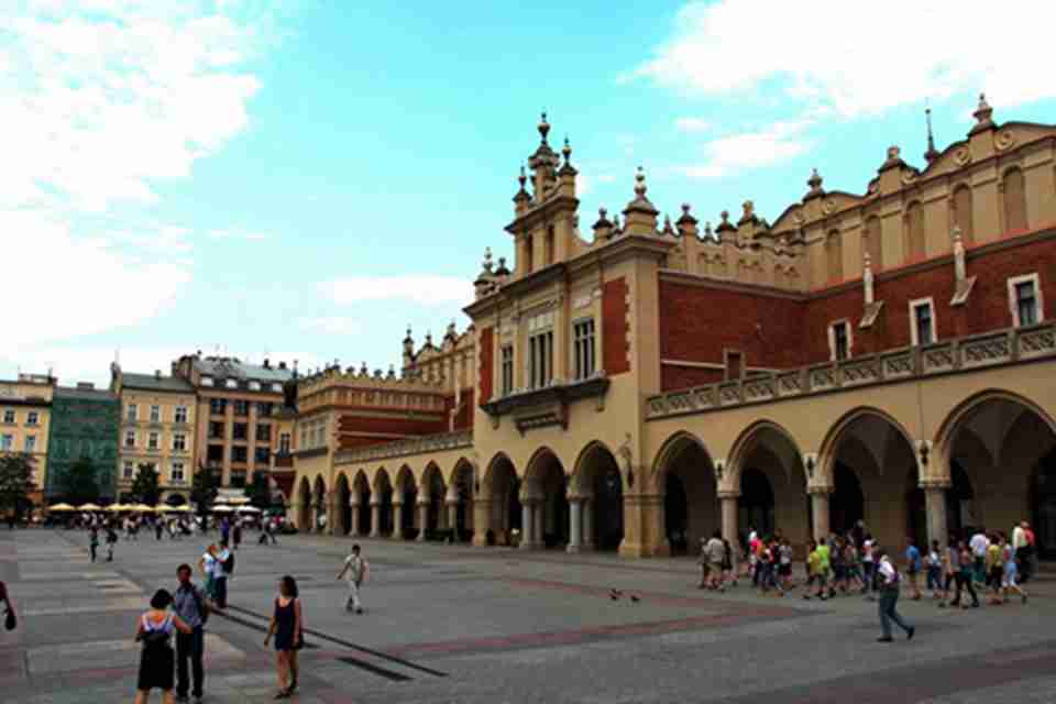 �����Ʒ���ʷ���ǣ��ǲ�����ǰ�׶��������ڻ������ʼҳǱ���ɽ����