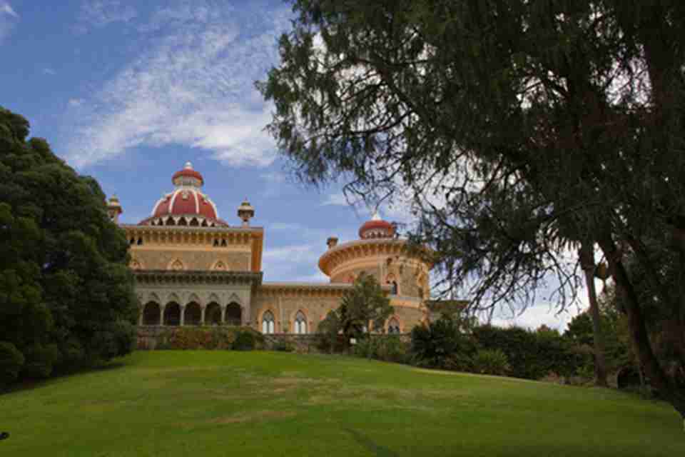 ���ľ�������Ȼ��������һ��ʫ�˰��װ���������Ϊ����԰