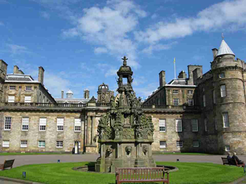 ���ɳ��ڹ���ӵ�����˿ڱ��ͣ�������Ա�����˽�һ���µĳ���