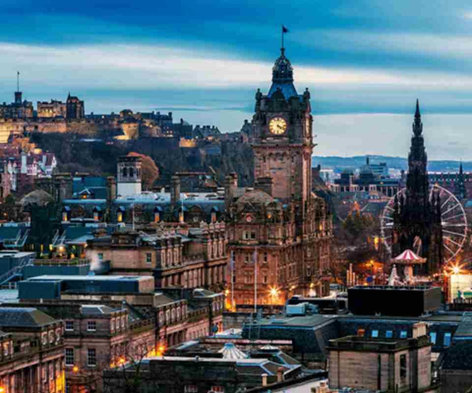 ���������صĺ�ɫ�����������ħ�ó��е��ص�