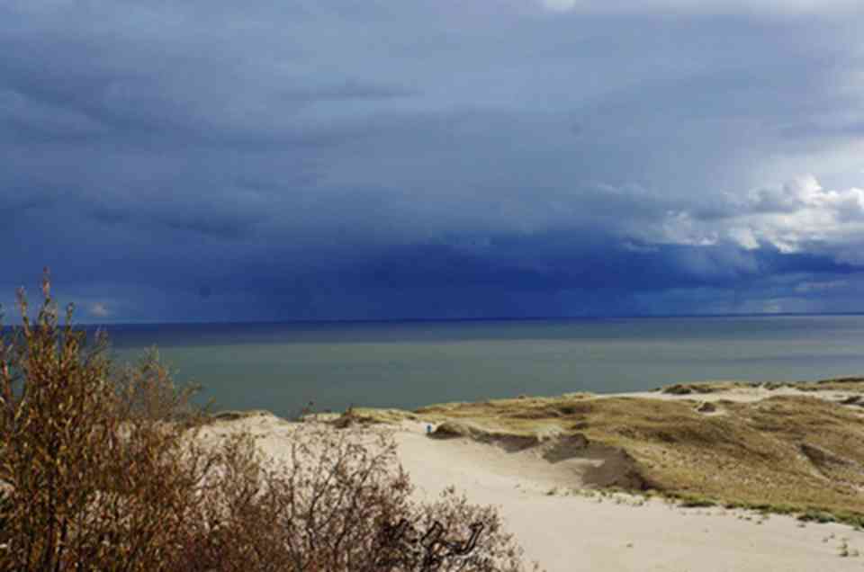 �γ�һ���Ǻ�����һ���Ǻ������