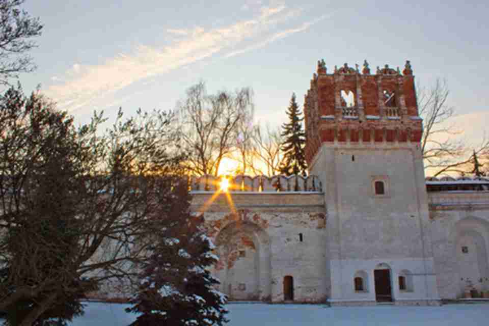 ���죬��ʥŮ�޵�Ժ��������һ���޵�Ժ�����������Ѿ���ΪĪ˹�ƹ�����ʷ����ݵ�һ���ֹ�