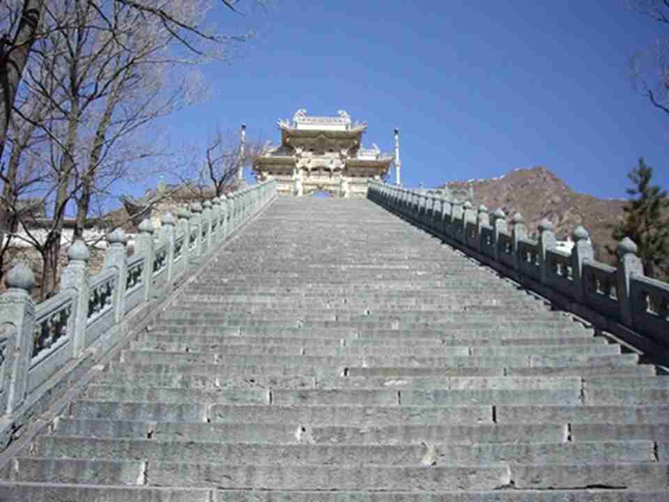 �ϱ���ʱ�ڣ���̨ɽ��̵ķ�չ���ֵ�һ���߳�