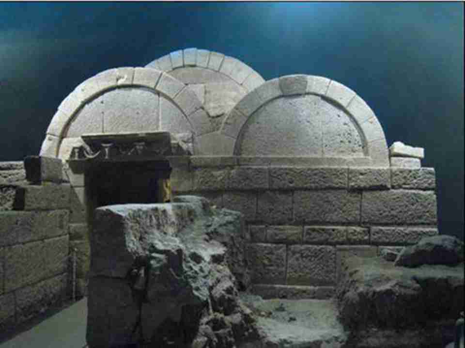 ������Ԫǰ3���͵�ɫ��˹�˹�Ĺ������ɫ��˹���ڽ̽����Ļ����ṹ�ص�