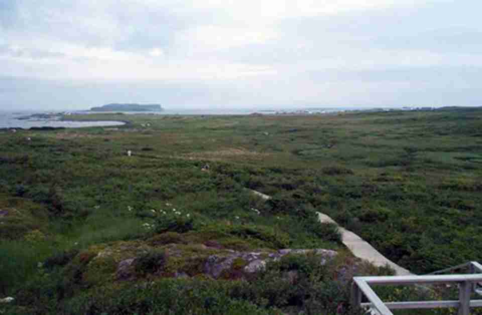 ����˹ŷ��˹÷�������ʷ��ַλ�ڼ��ô�Ŧ��������������ʡŦ���������