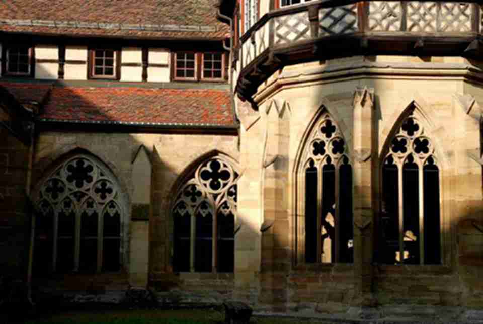 ë�������޵�Ժ������Χ�Ĵ���