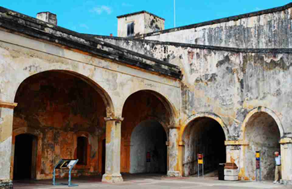 ������������Ͻ�������ʷ�ż�