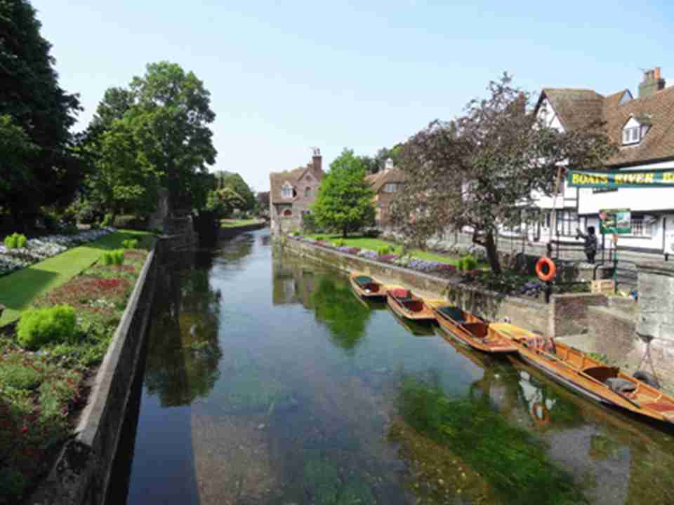 ���ز������ǿ��ز��״���á�ʥ�¹�˹�����ú�ʥ�����������ڵ�