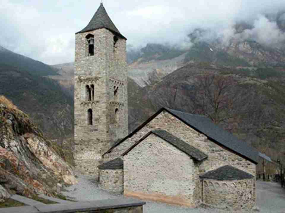 ɽ���е�ÿһ����嶼��һ������ʽ����