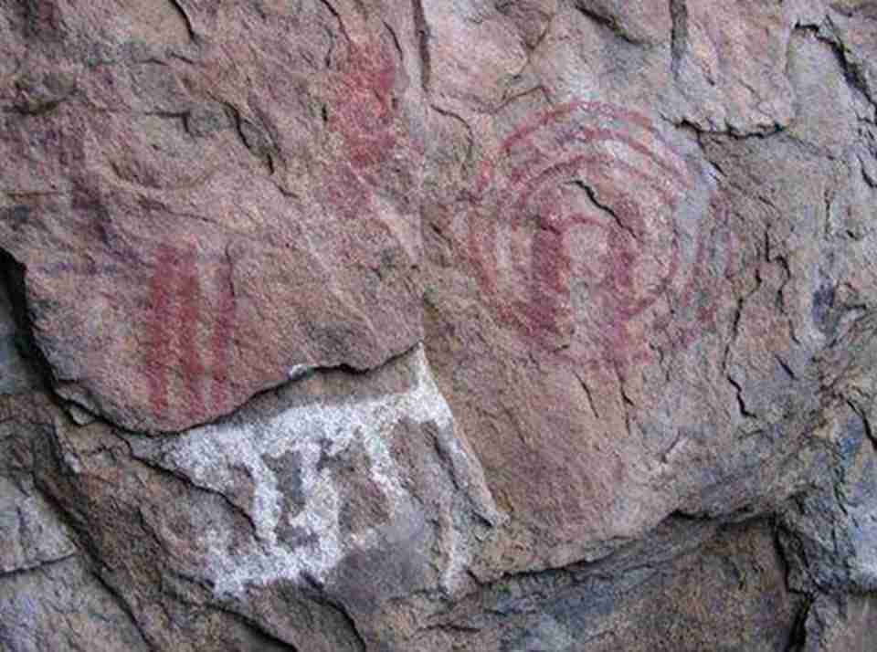 ��������ʯ���������������Ų��ɷָ����ϵ