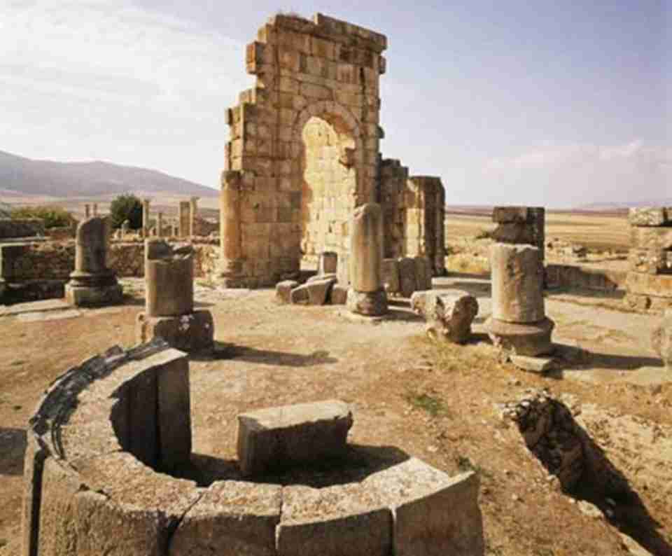 1874�꣬����ѧ�ҷ�������¬����˹��ַ