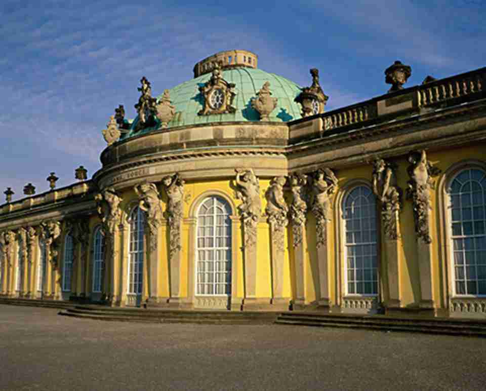 ���ǹ���18���͵¹����������ľ���