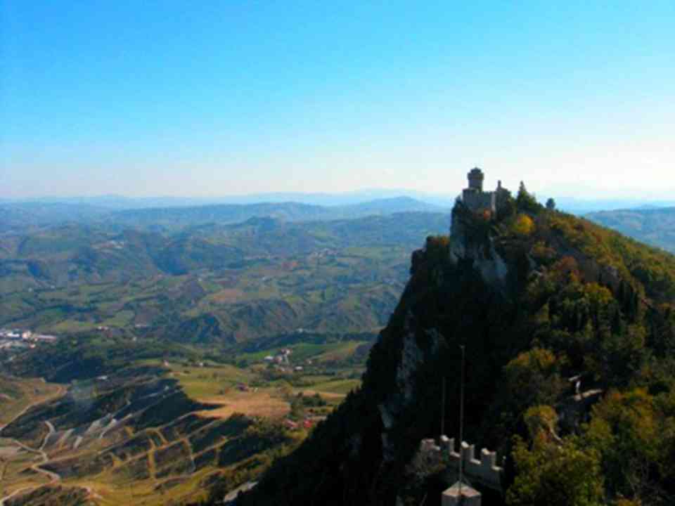 ����ŵɽ��Ҳ�в��ٹż���ɽ����������ű���Ϊ�����͵Ľ���