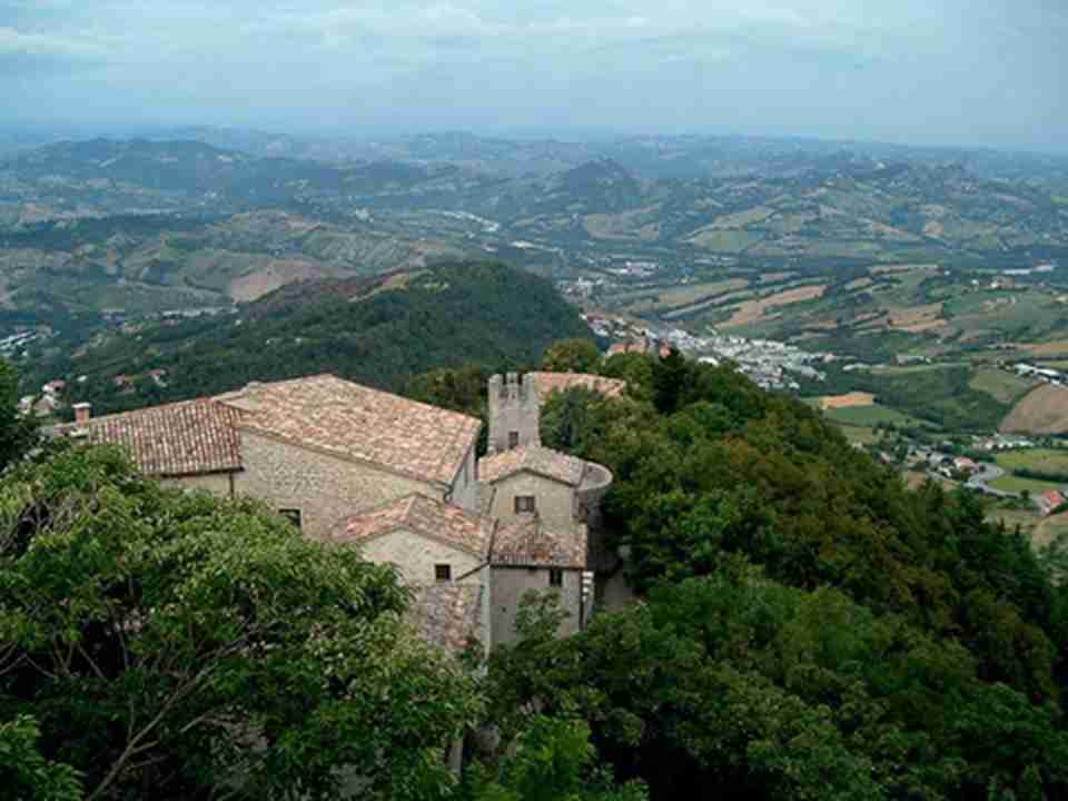 ��Щ�ű���ʥ����ŵ�������������������ԣ������Լ���԰�ı���